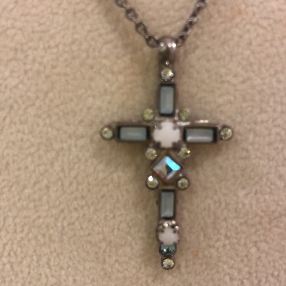 Sorrelli Glacier Blue Crystal Cross Necklace with antique silver finish - Picture 11 of 12